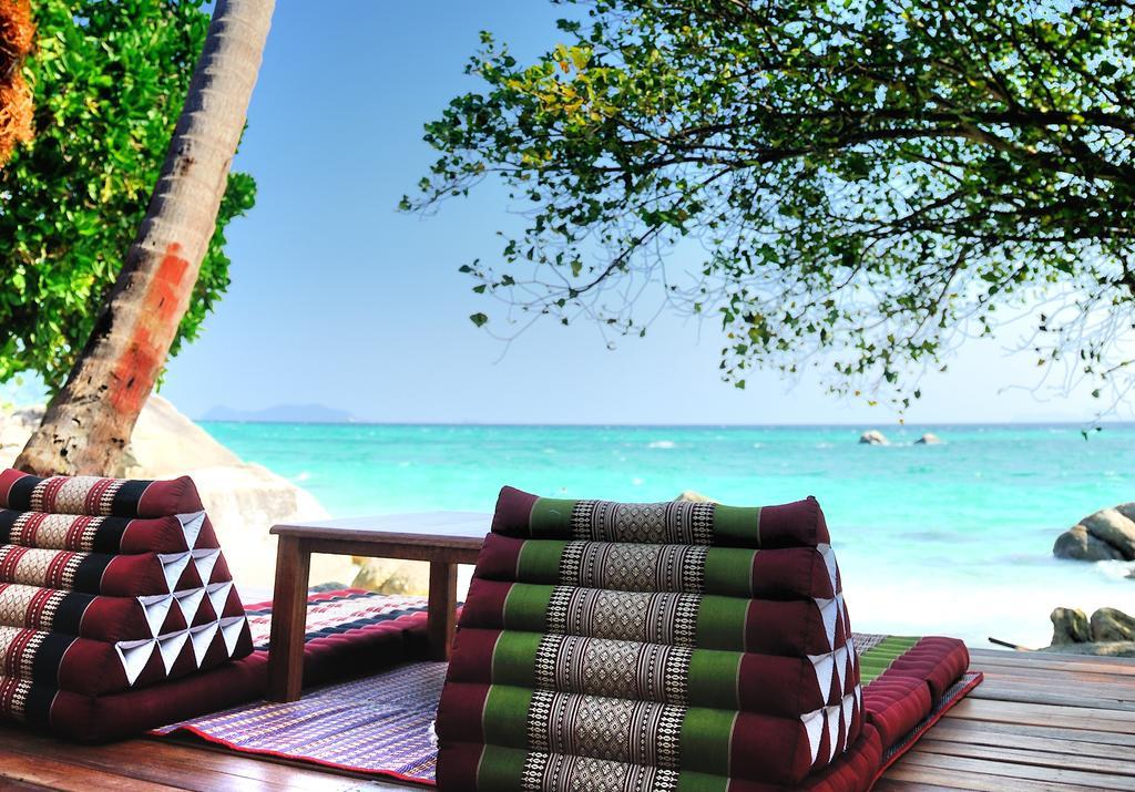 Ten Moons Lipe Resort Екстер'єр фото